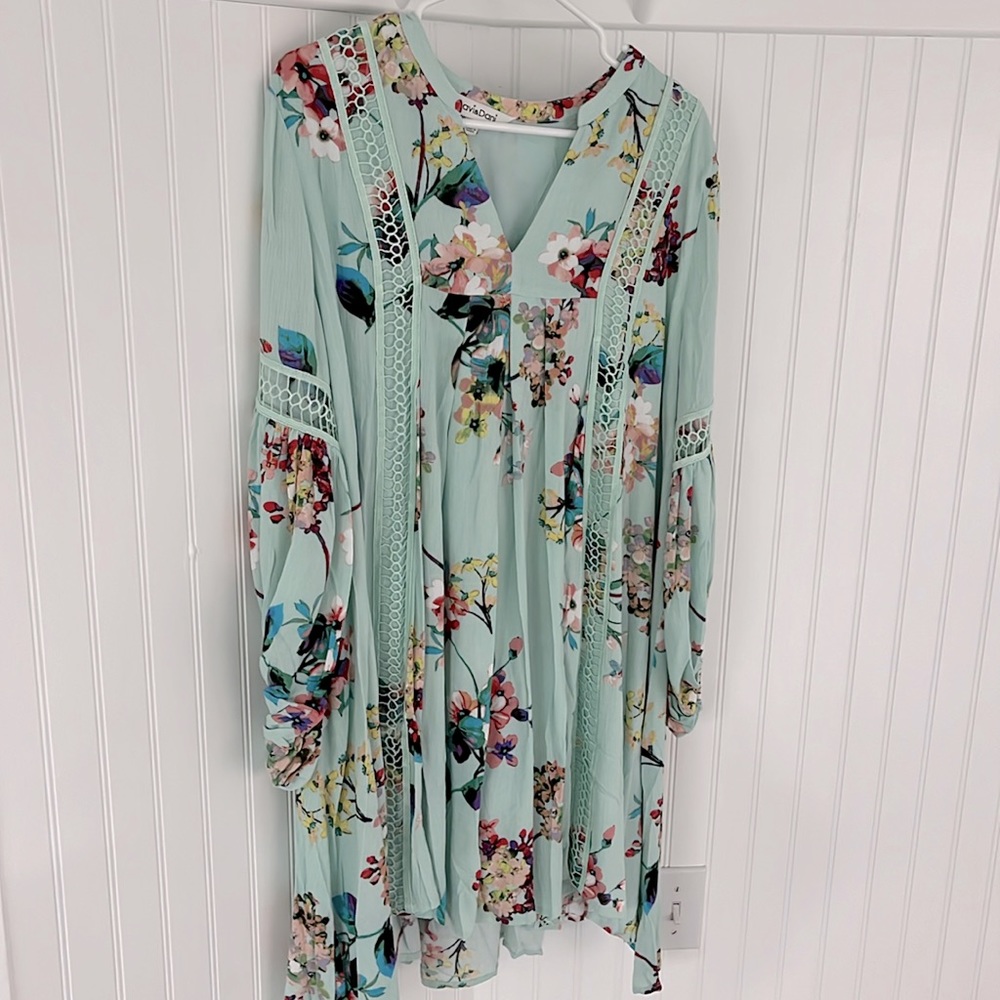 Bohemian Babydoll Pleated Floral Hi-Low Dress with Puffed Elastic Sleeves